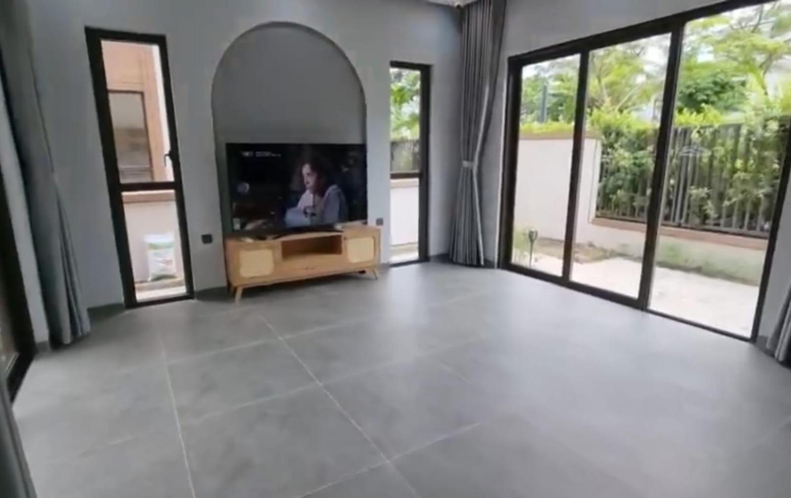 Khu Du Lich Sinh Thai Swanbay Phuoc Ly Exteriör bild